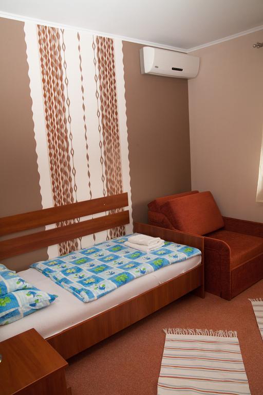 Bed and breakfast Korona 2*